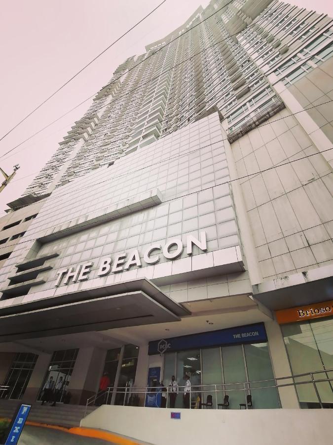 The Beacon Makati Staycation Suites Manille Extérieur photo