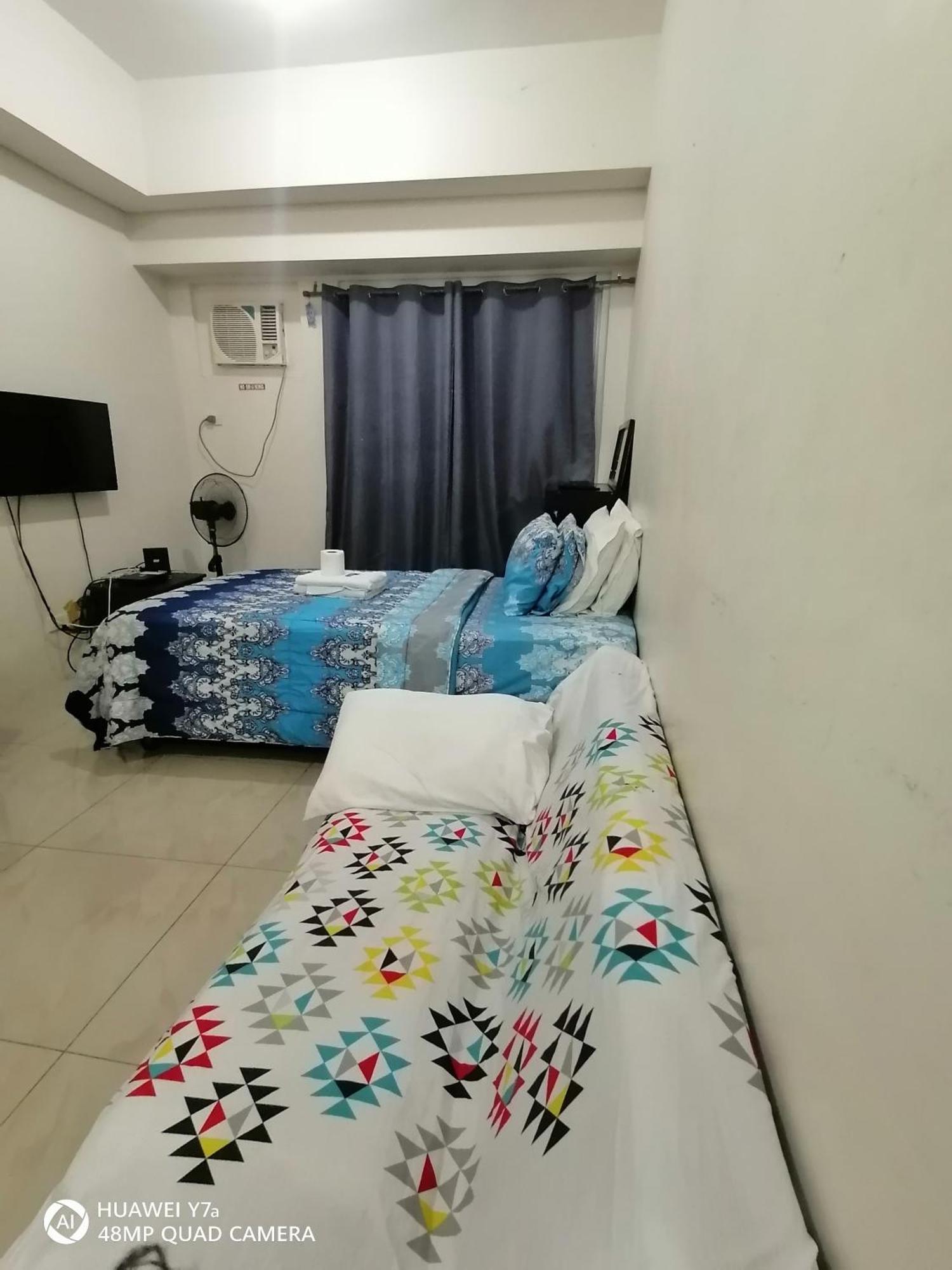 The Beacon Makati Staycation Suites Manille Extérieur photo