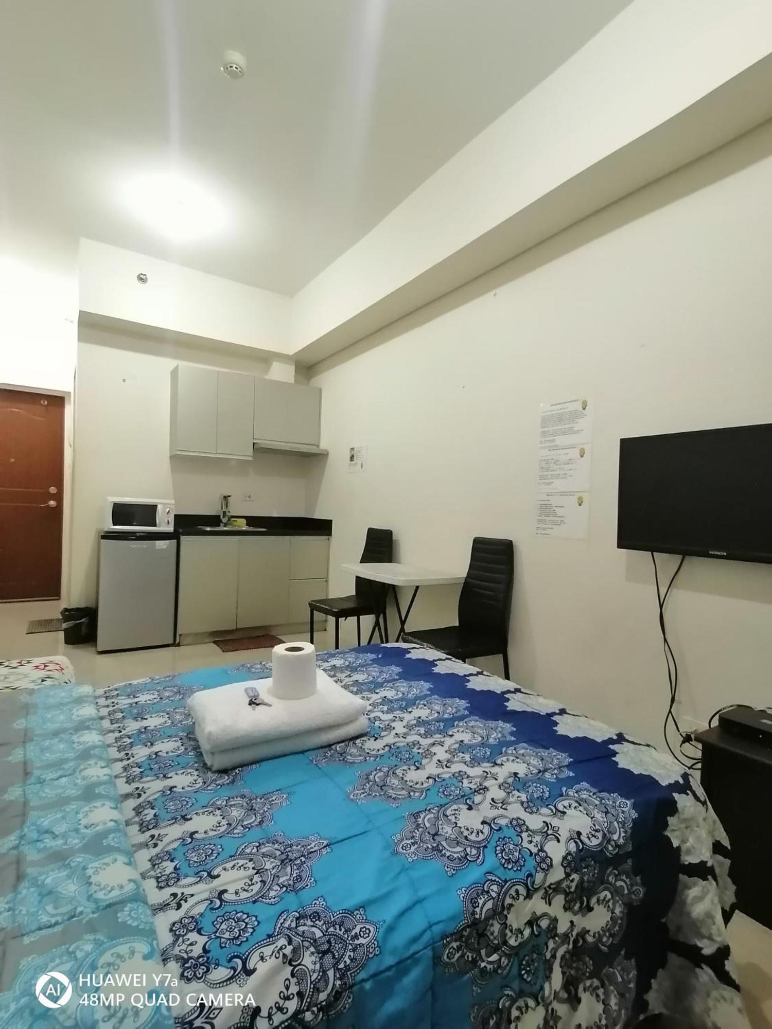The Beacon Makati Staycation Suites Manille Extérieur photo